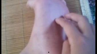 国产白袜挠脚心视频,揭秘传统足疗的独特魅力-第3张图片-h黄动漫视频在线观看网站