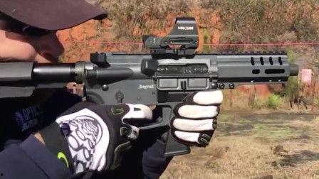 国产战术刀测试视频在线,锋芒毕露，性能卓越解析-第2张图片-h黄动漫视频在线观看网站