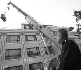 国产非法建筑视频下载,视频下载背后的真相与反思-第2张图片-h黄动漫视频在线观看网站